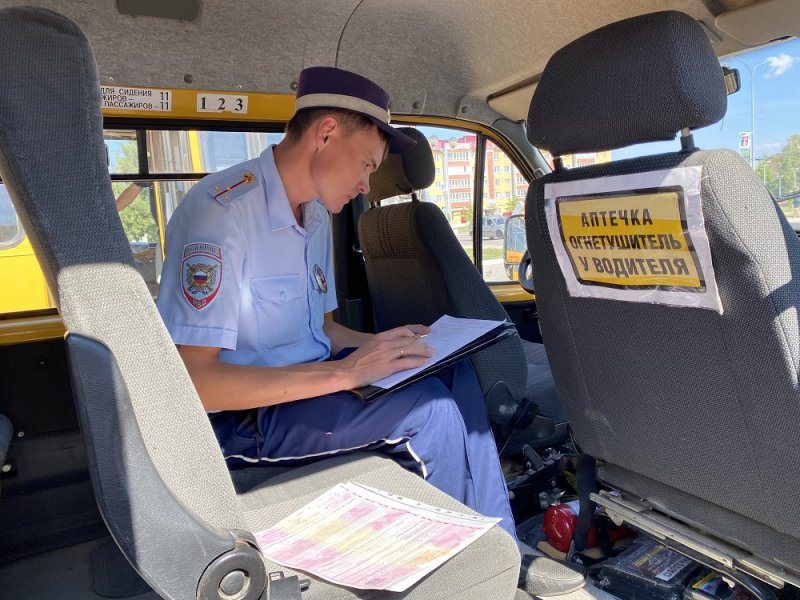 В Марий Эл сотрудники  Госавтоинспекции проверяют готовность школьных автобусов в новому учебному году